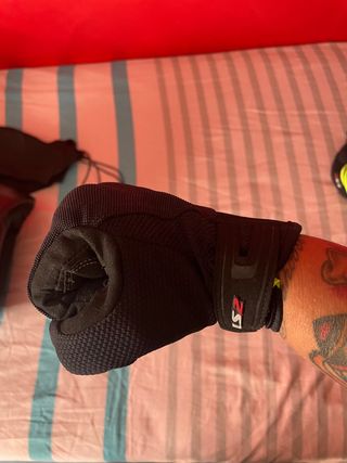 guantes de moto