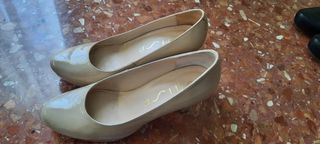 Zapatos de tacón nude