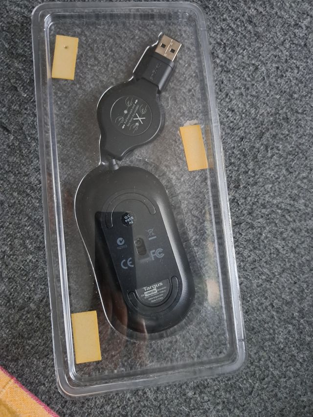 Ratón óptico Targus