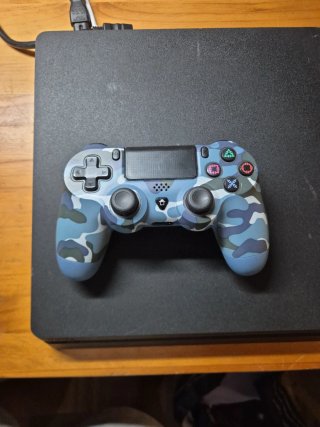 Ps4 slim 1t