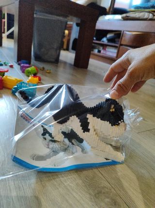 Juego mini construcción. Gato