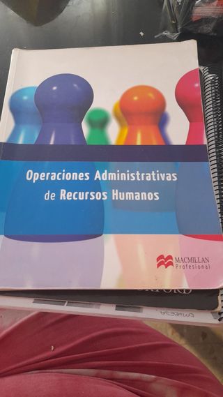 Libros de un grado medio de gestión