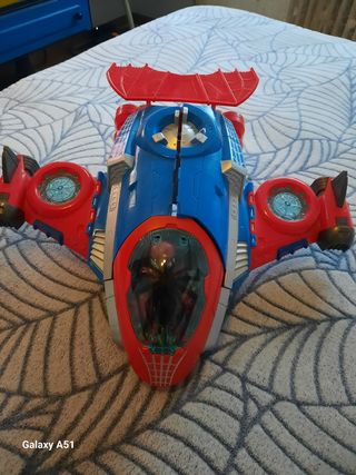 Avión spiderman