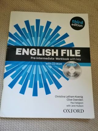  2 Libros Inglés A2/B1 pre intermediate