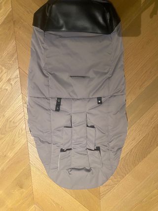 SACO CUBREPIÉS PLATINUM de Cybex