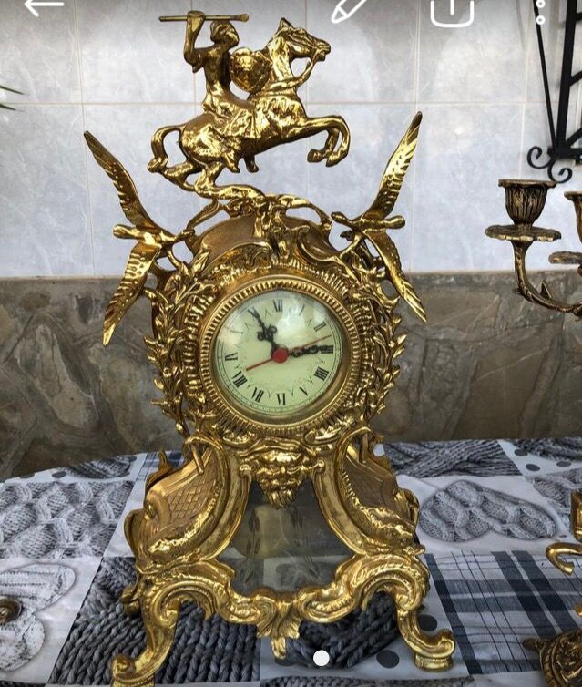orologio e lampadari