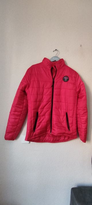 Plumas rojo