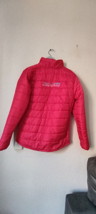 Plumas rojo