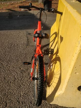 Bicicleta niño 20" MEGAMO