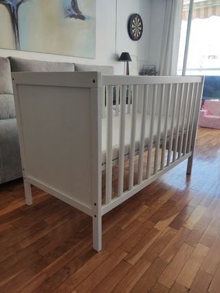 Cuna bebé ikea