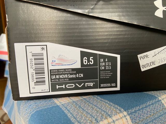 Deportivas mujer Under Armour