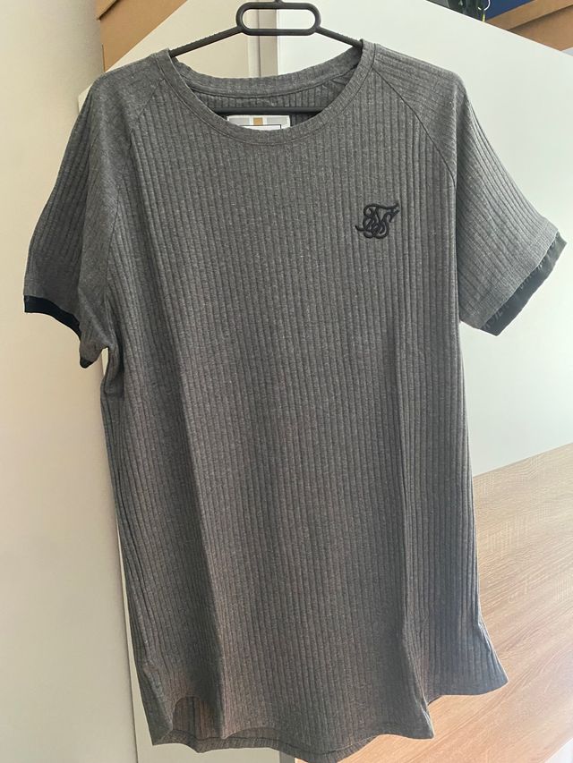 CAMISETA SIK SILK NUEVA