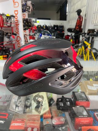CASCO ABUS AIRBREAKER ROJO NEGRO