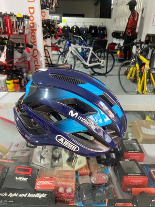 CASCO ABUS AIRBREAKER AZUL MOVISTAR