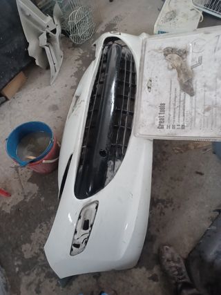 Paragolpes trasero peugeot 207