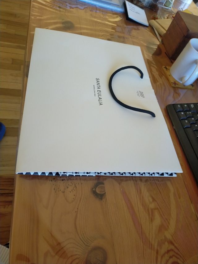 bolsas papel Versace Santa Eulalia Camper