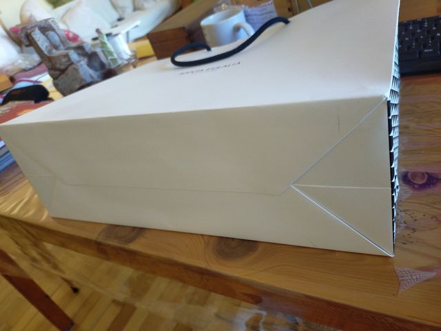 bolsas papel Versace Santa Eulalia Camper