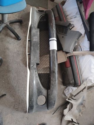 Paragolpes parachoques peugeot 206