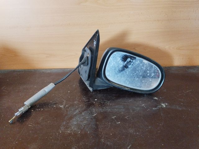 Retrovisor derecho Nissan Almera