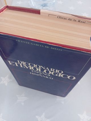 Diccionario etimológico español e hispanico