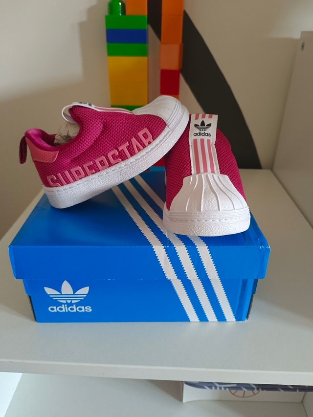 Zapatillas adidas bebé/niña talla 20