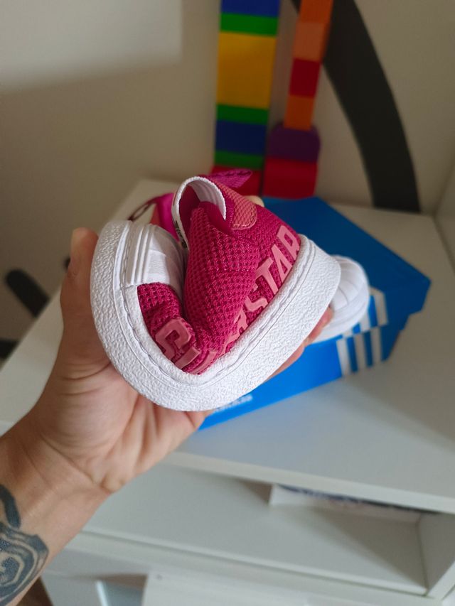 Zapatillas adidas bebé/niña talla 20
