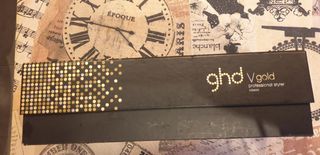 PLANCHA PELO GHD ( regalo pequeña para el flequill