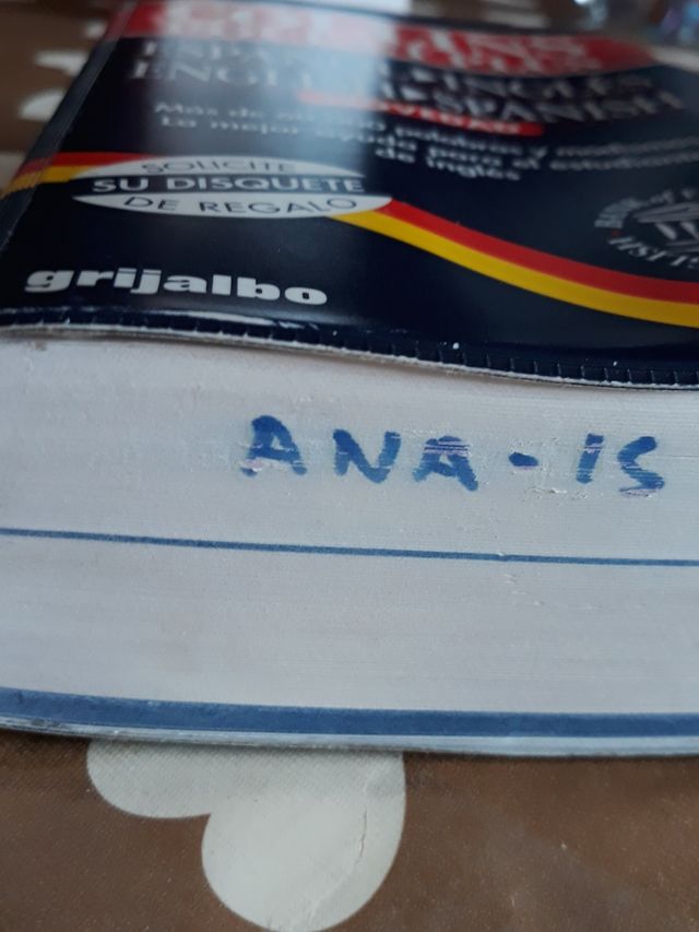 Libro de ingles y español