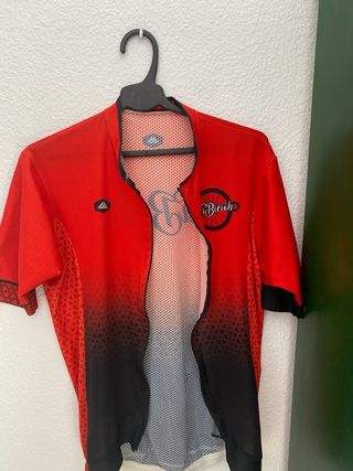 ropa de ciclismo maillot y culote