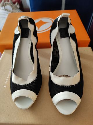 Zapatos de tacón medio Calvin Klein
