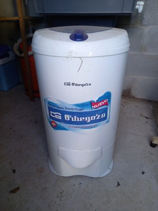 Centrifugadora para ropa.