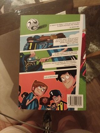 Libro. Los Futbolisimos 1