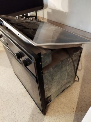 Vitrocerámica con horno