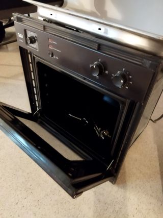 Vitrocerámica con horno