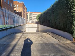 Alquilo plaza garaje