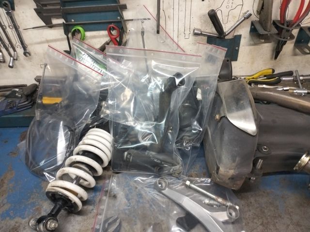 Desguace ktm duke 125 2007