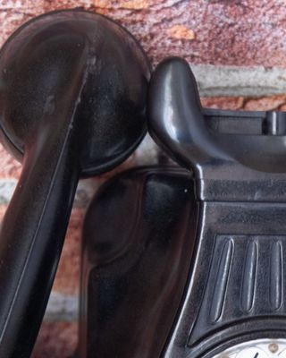 TELÉFONO ANTIGUO DE PARED