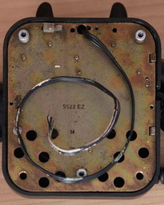 TELÉFONO ANTIGUO DE PARED