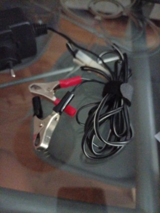 CARGADOR DE BATERIAS BIKETEK 6V/12V