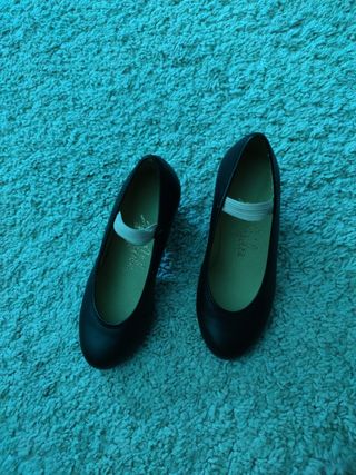 Zapatos de flamenco para niña