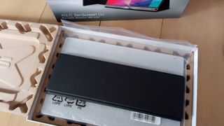 Pantalla portátil ASUS Zenscreen MB16AP