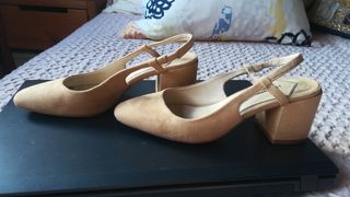 Tacones Beige Zara