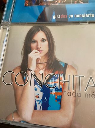 CD Miguel Bosé, Chenoa, Conchita