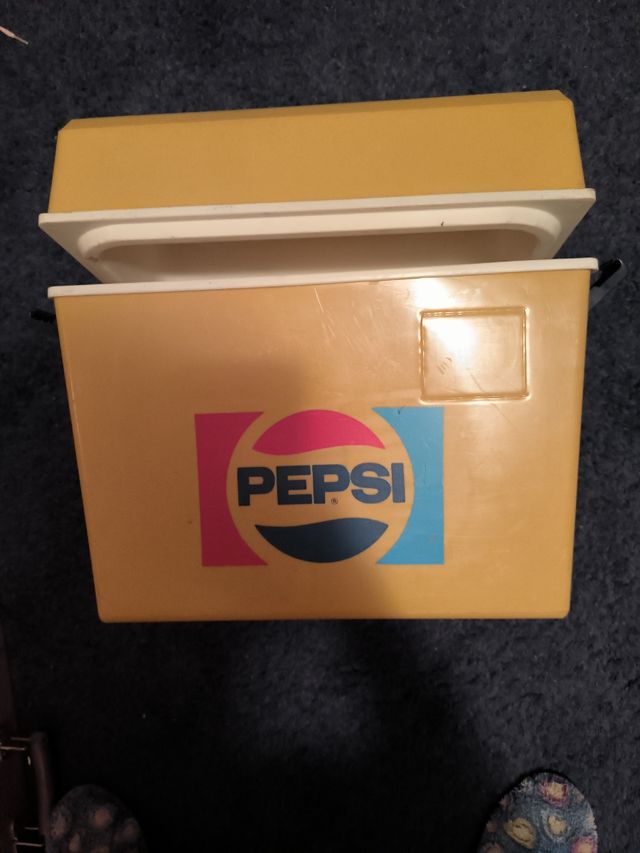 nevera de los años 60  pepsi