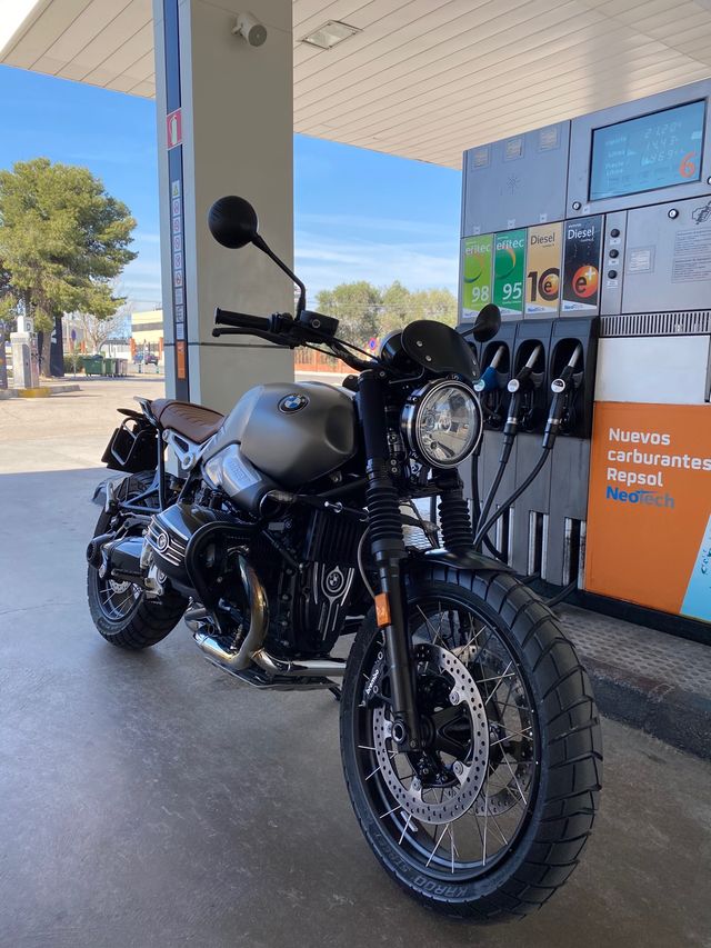 BMW nineT Scrambler de segunda mano por 10.750 EUR en Valencia en WALLAPOP