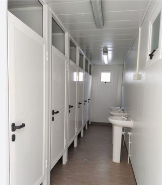 BAÑO MINUSVALIDOS CON CAMBIA BEBÉS