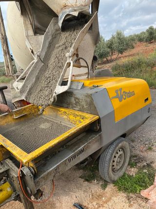 Ejecución piscinas// trabajos de gunitado