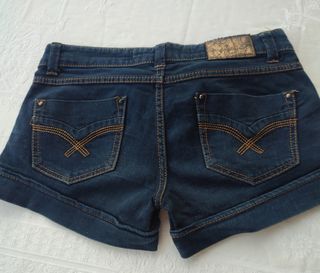 Pantalón vaquero corto Stradivarius t.36