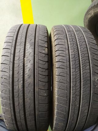 Neumáticos 215/65 R16