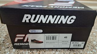 Deportivos FILA talla 40 leer